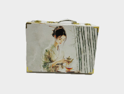 066 Wooden Suitcase