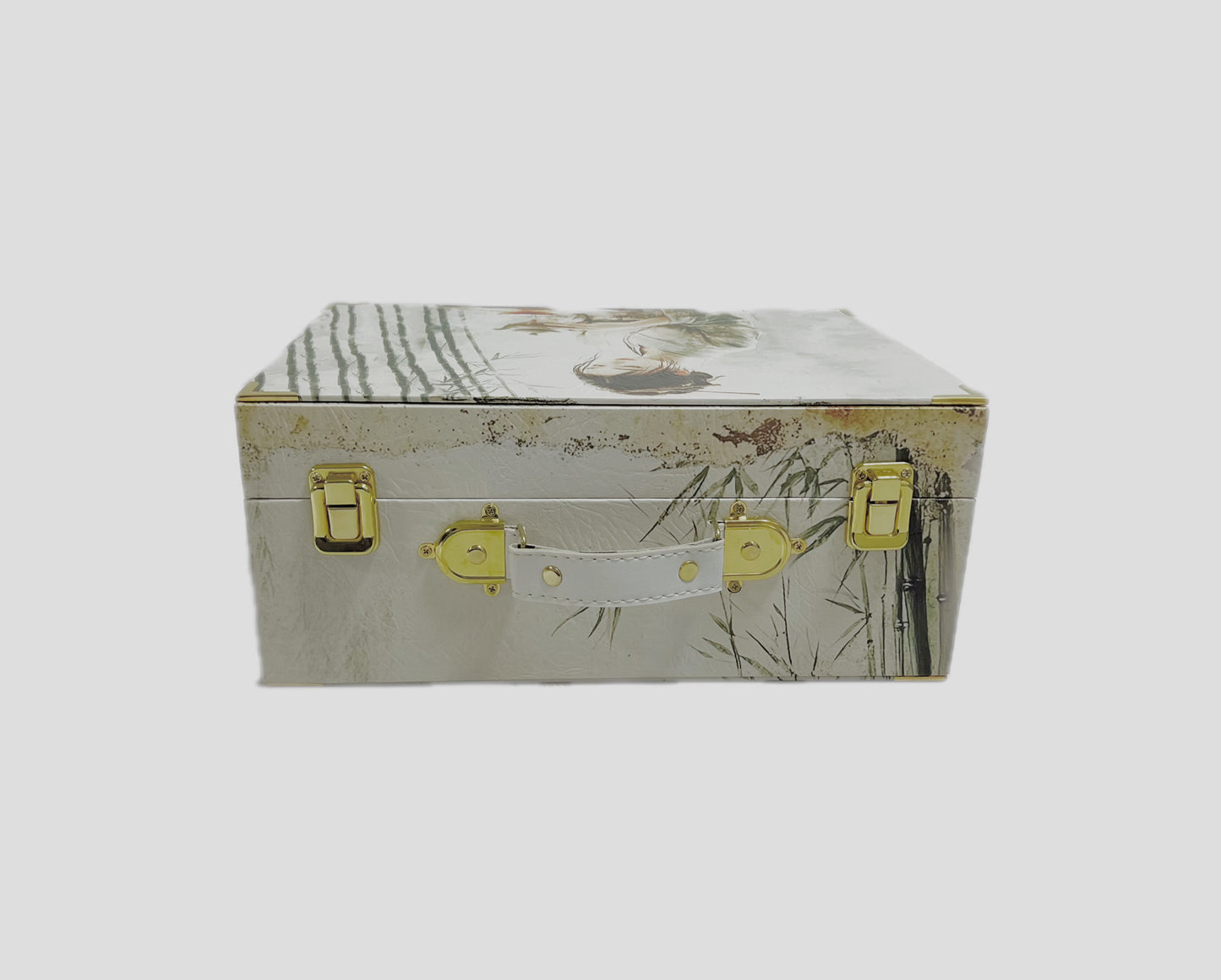 066 Wooden Suitcase