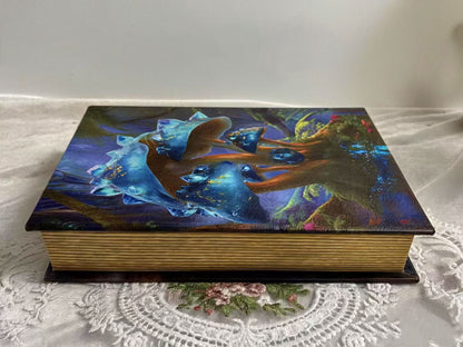 094 Wooden box