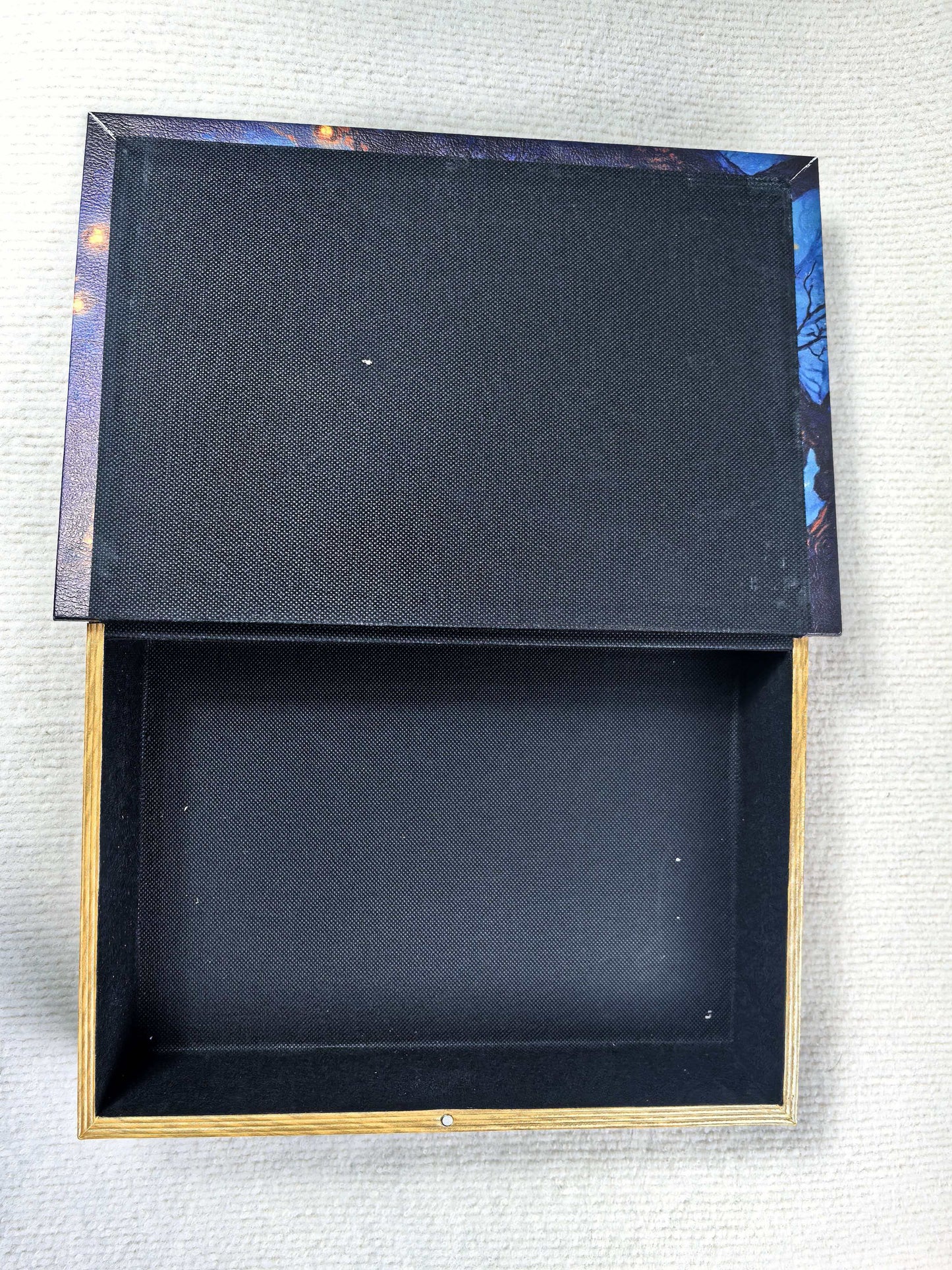 090 Wooden box