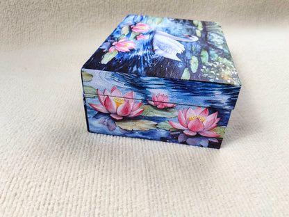 092 Wooden box