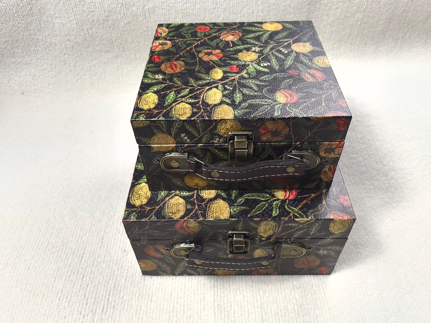 093 Wooden box
