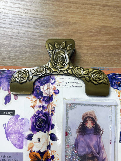 T-16 Retro metal bookmark book holder