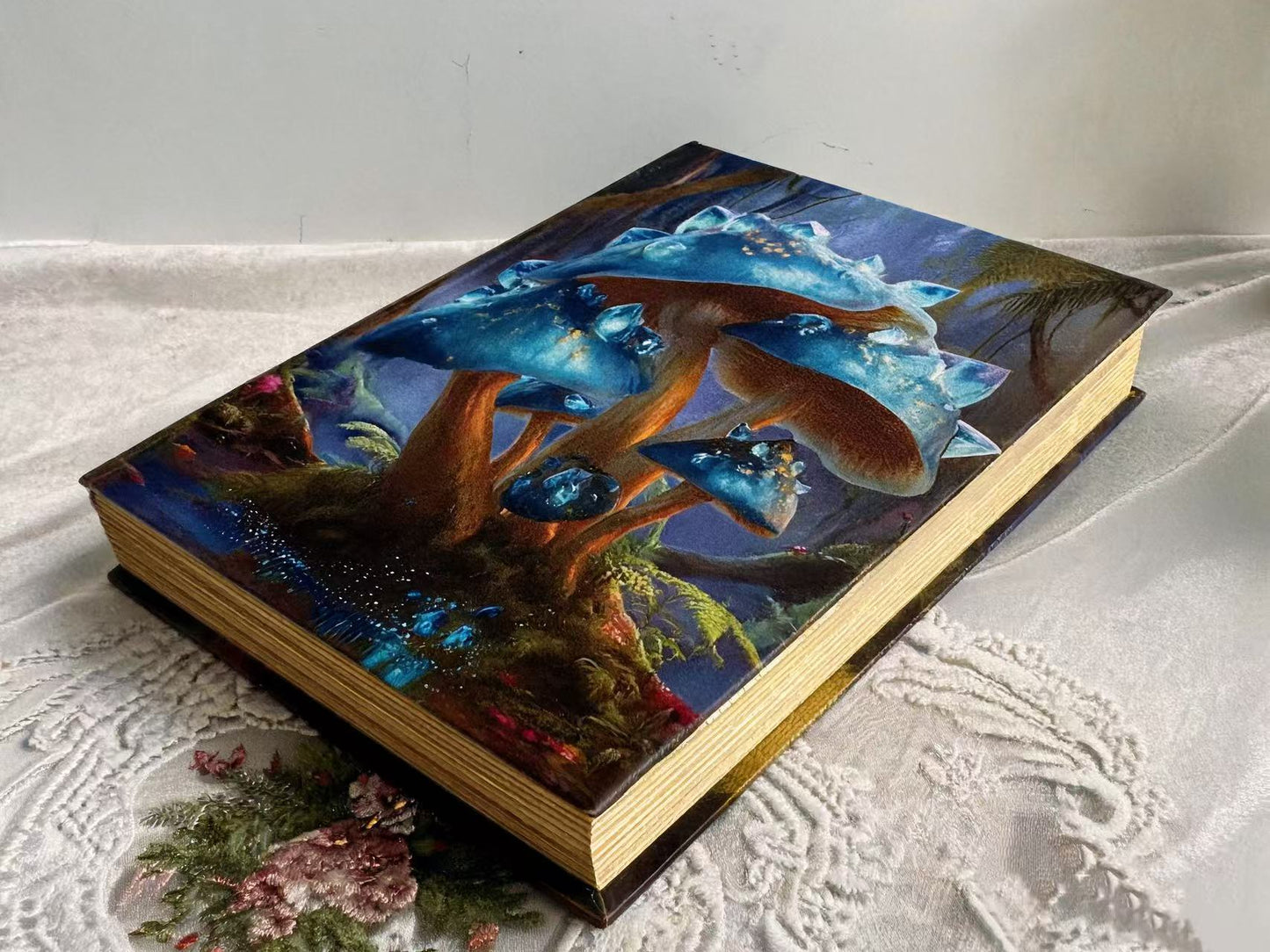094 Wooden box