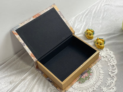 097 Wooden box