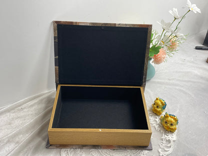 096 Wooden box