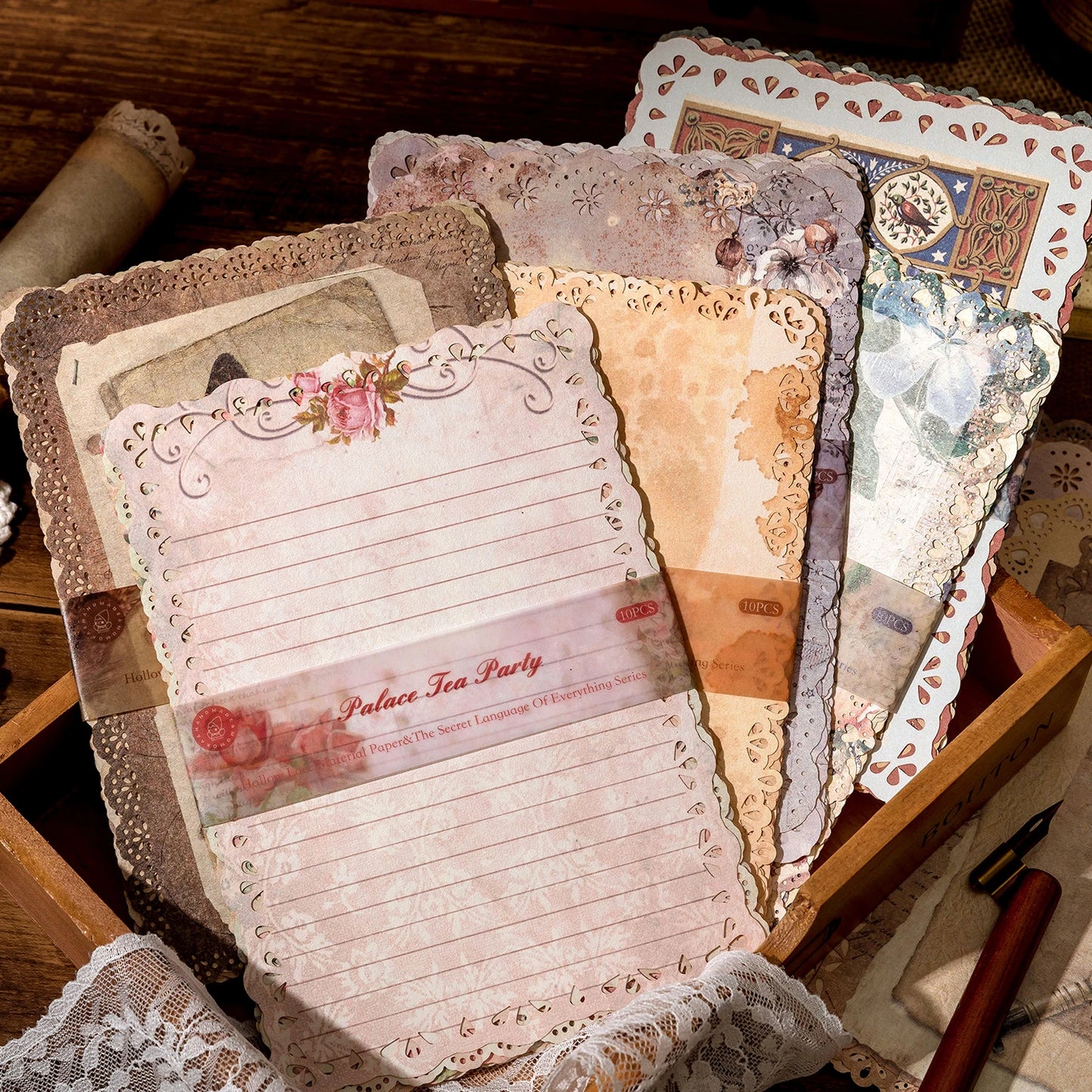 P-6 Vintage Floral Lace paper