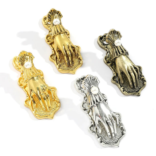 T-4 A noblewoman's wristband Book Holder